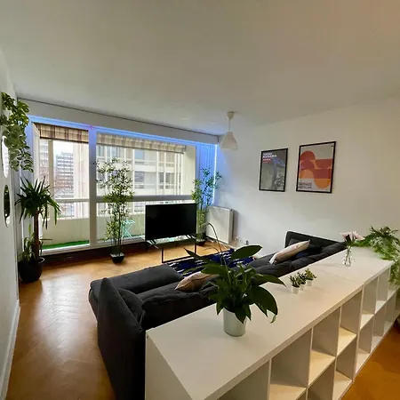 Bngo I Le Spacieux I 12 Personnes, 5 Chambres, 2 Salle De Bain, Parking Prive, Wc Separe, Wifi 公寓