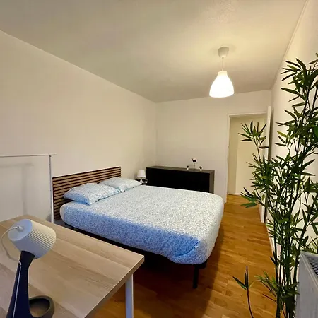 Bngo I Le Spacieux I 12 Personnes, 5 Chambres, 2 Salle De Bain, Parking Prive, Wc Separe, Wifi 公寓 *