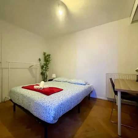 Bngo I Le Spacieux I 12 Personnes, 5 Chambres, 2 Salle De Bain, Parking Prive, Wc Separe, Wifi 维勒班