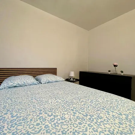 Bngo I Le Spacieux I 12 Personnes, 5 Chambres, 2 Salle De Bain, Parking Prive, Wc Separe, Wifi 公寓 *